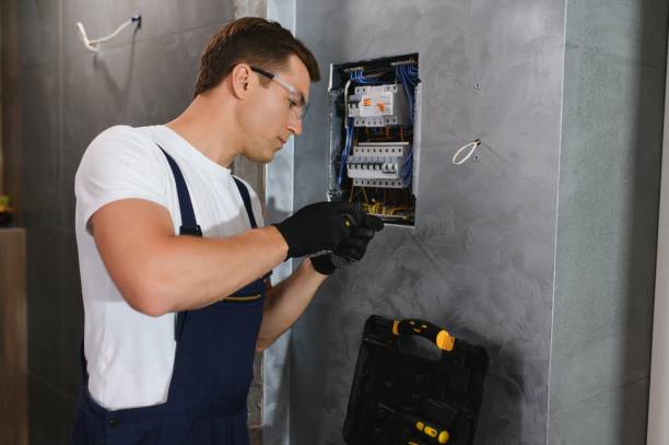 Best Emergency Electrical Repair  in Greenlawn, NY