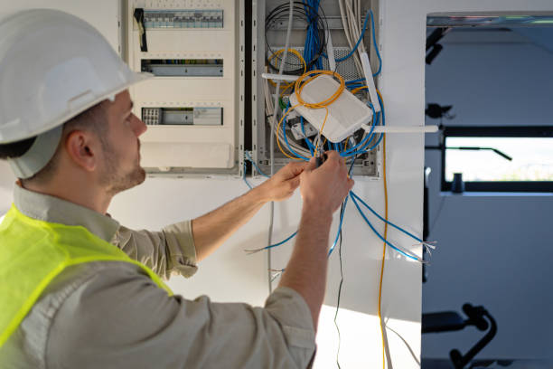 Best Affordable Emergency Electrician  in Greenlawn, NY